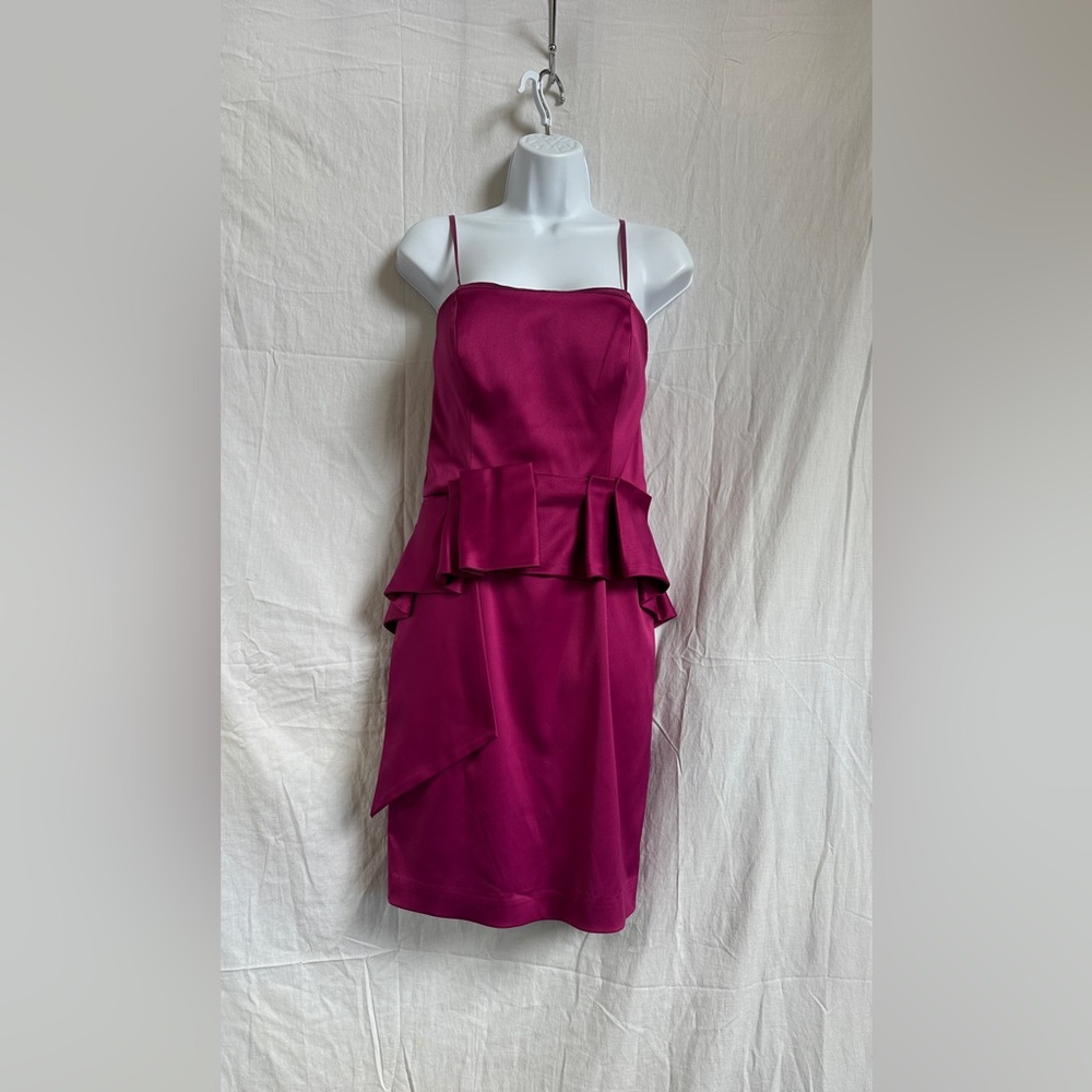 Elegant Pink Sleeveless Dress size 6